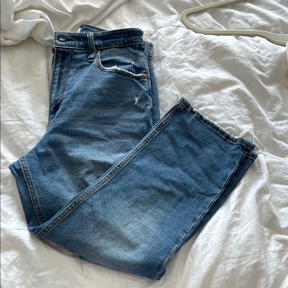 Abercrombie & Fitch Curve Love The Ankle Straight Ultra High Rise Distress Jeans